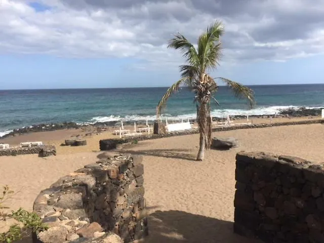 Reby Bastian Beach Costa Teguise Apartment